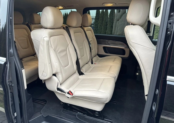 Mercedes-Benz Klasa V cena 343170 przebieg: 12700, rok produkcji 2023 z Węgrów małe 79